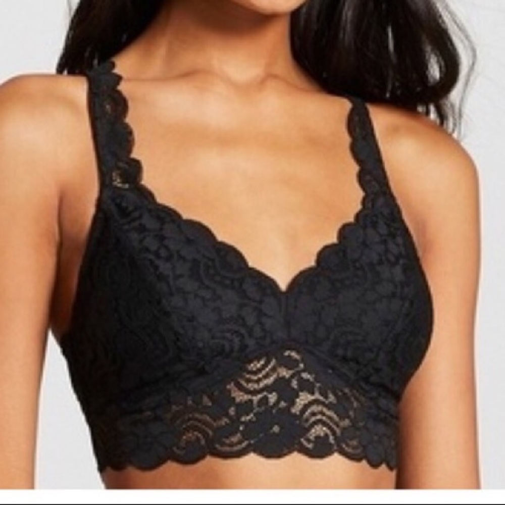 black bralette!